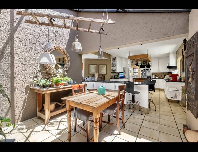 4 BEDROOM HOUSE FOR SALE IN STRATHAVON